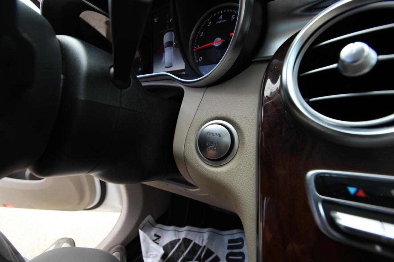 Mercedes-Benz GLC-Class GLC300 2018