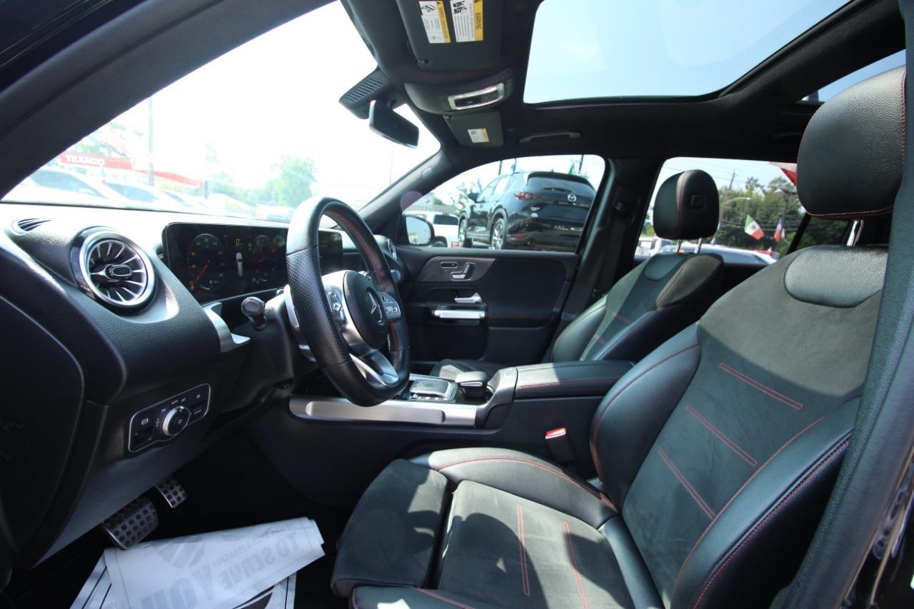 Mercedes-Benz GLB-Class GLB 250 2023