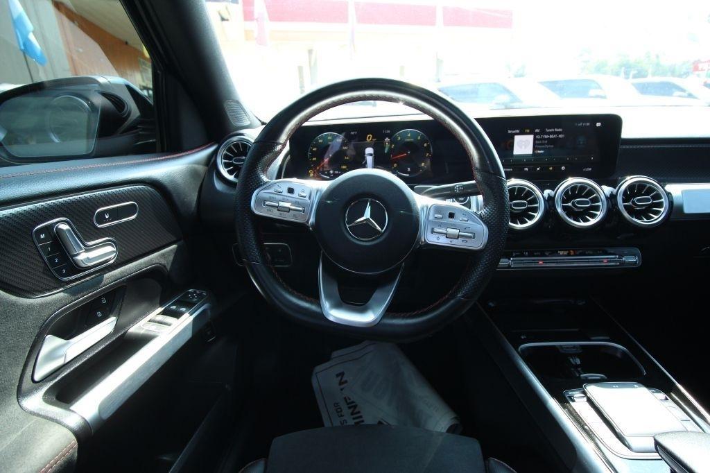 Mercedes-Benz GLB-Class GLB 250 2023