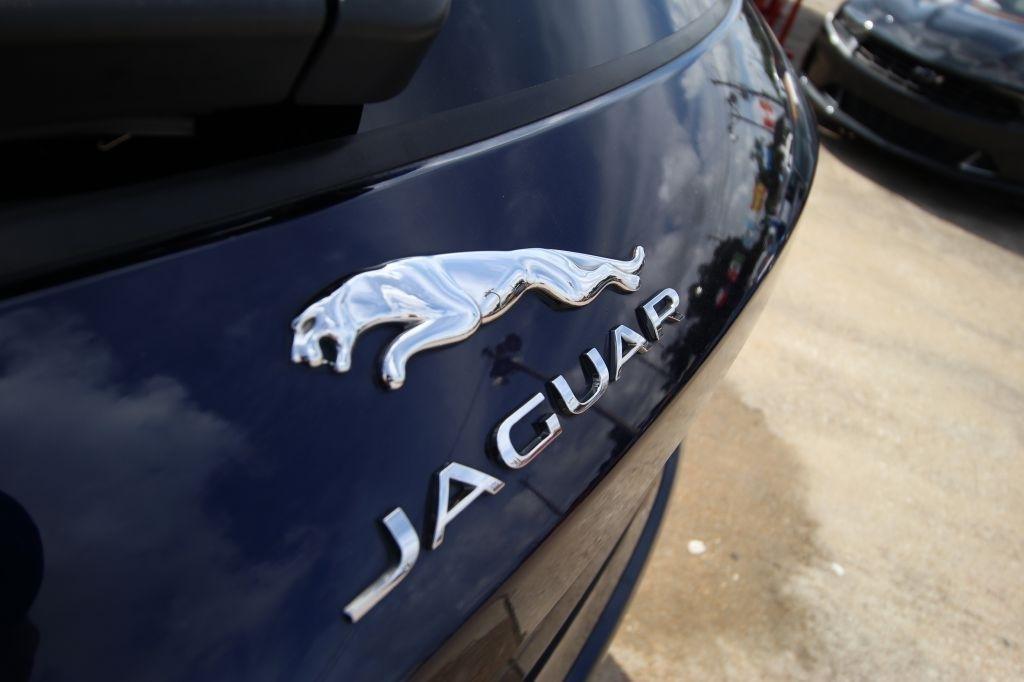 Jaguar F-Pace 25t Premium 2020