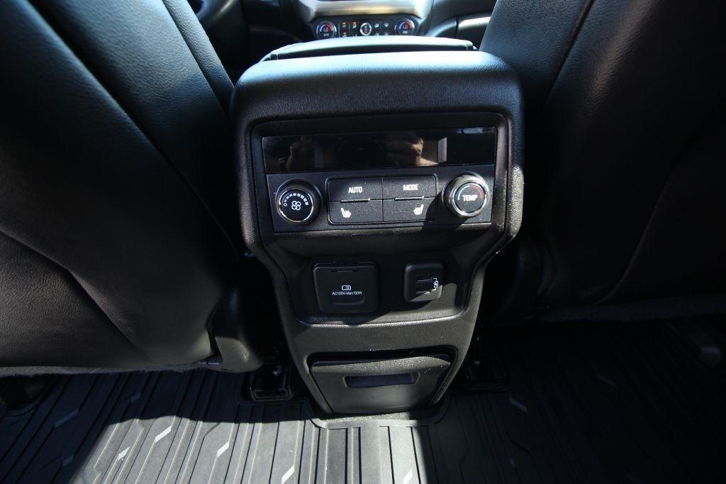 GMC Acadia Denali 2019