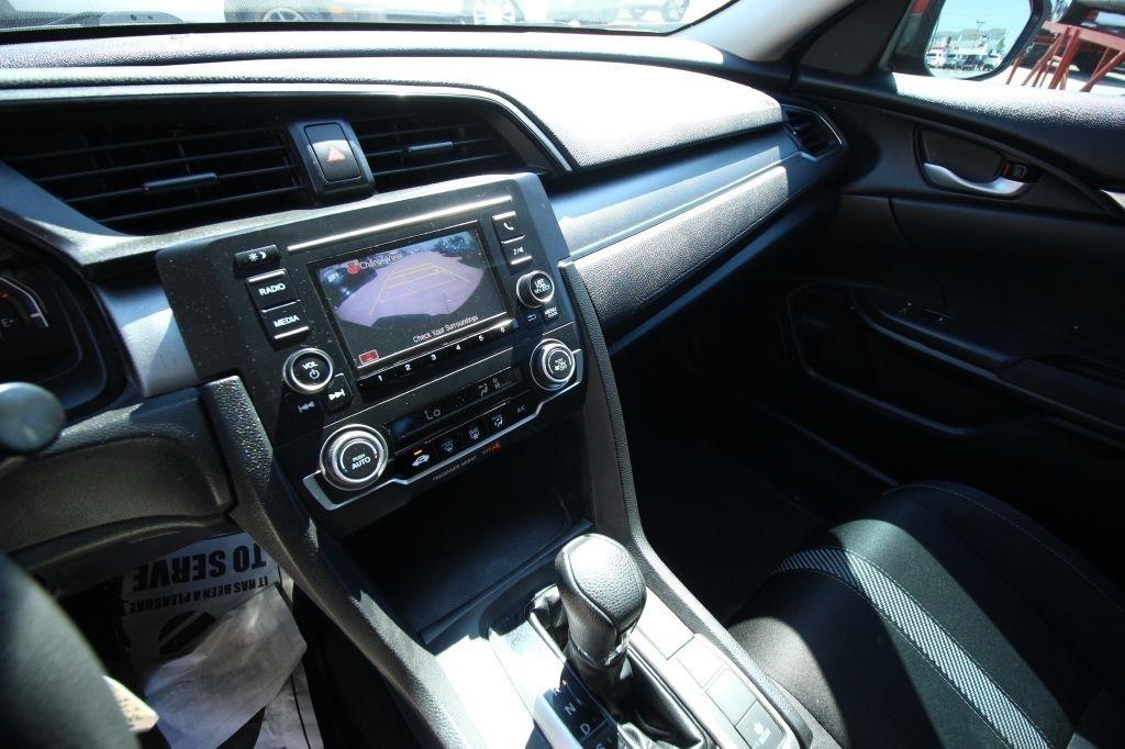 Honda Civic LX Sedan CVT 2017
