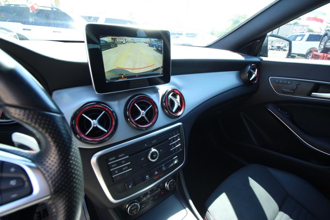 Mercedes-Benz CLA-Class CLA45 AMG 2015