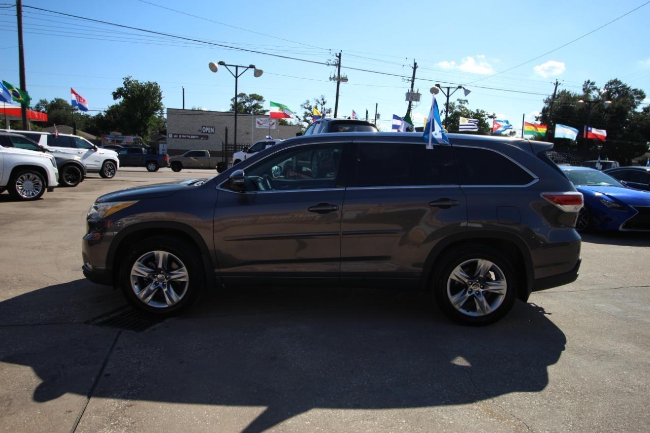 Toyota Highlander Limited AWD V6 2015