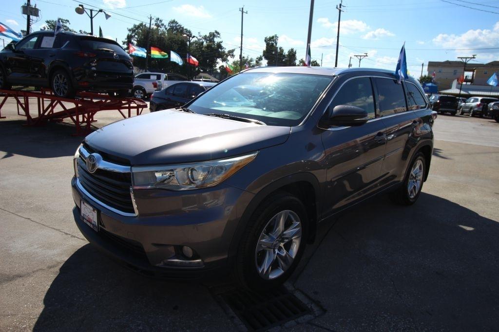 Toyota Highlander Limited AWD V6 2015