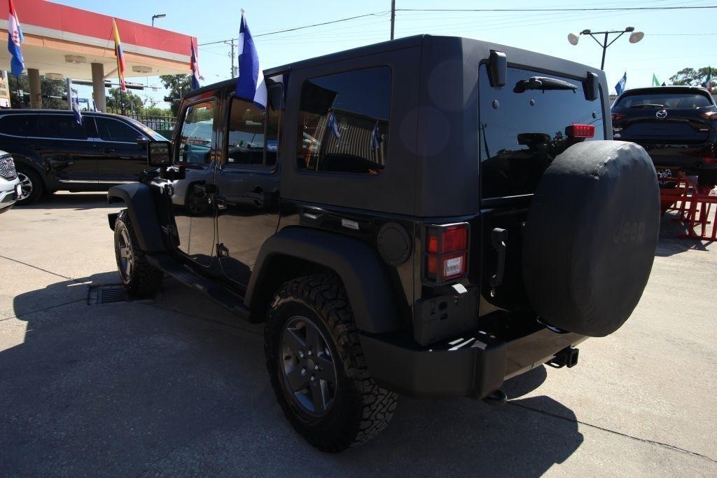 Jeep Wrangler Unlimited Sport 4WD 2010