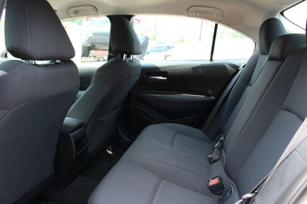 Toyota Corolla LE 2021