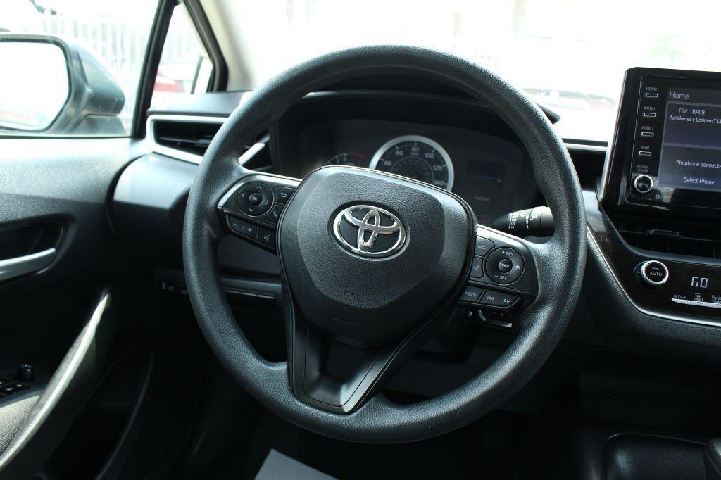 Toyota Corolla LE 2021