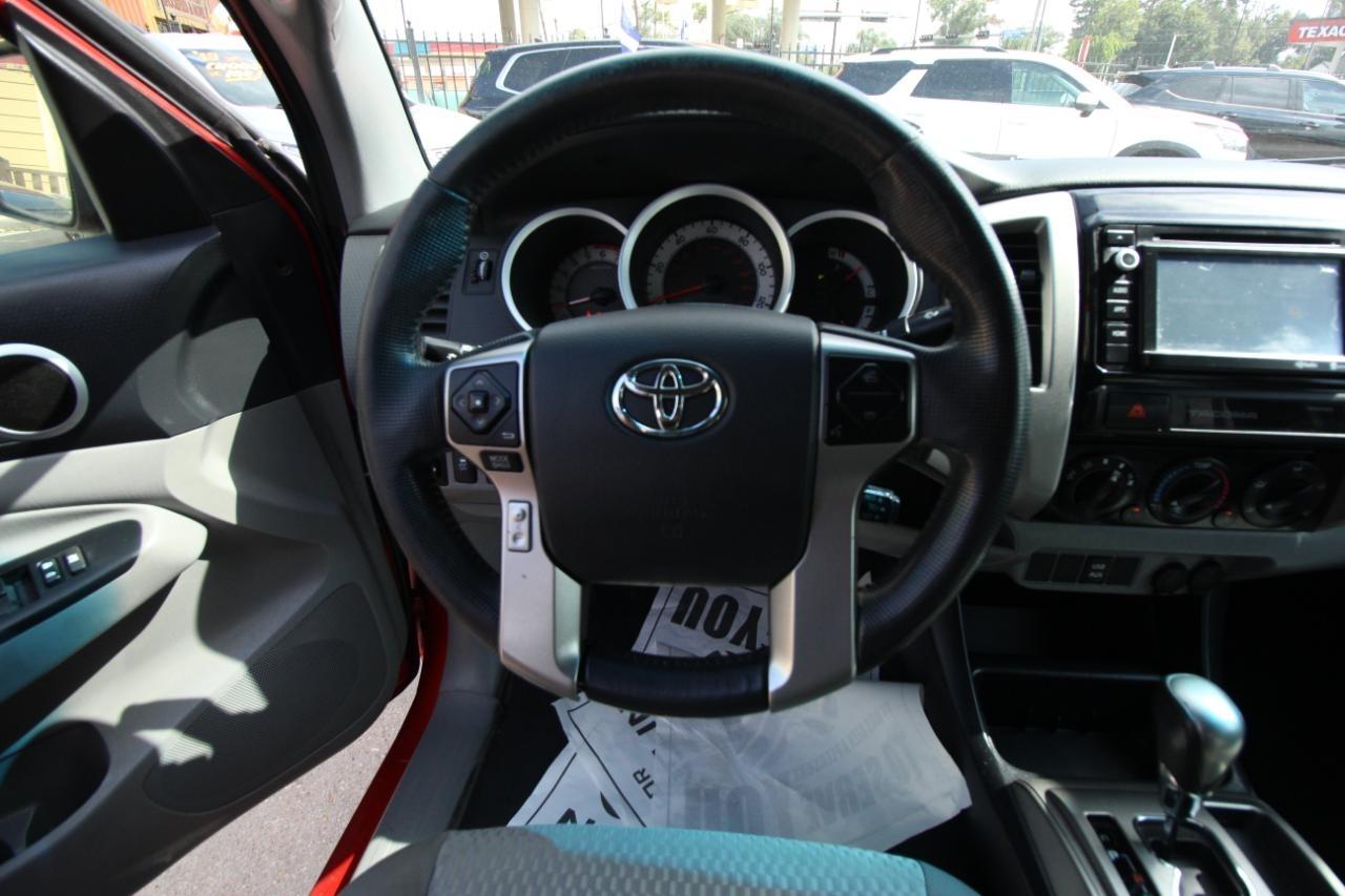 Toyota Tacoma PreRunner Double Cab V6 5AT 2WD 2015
