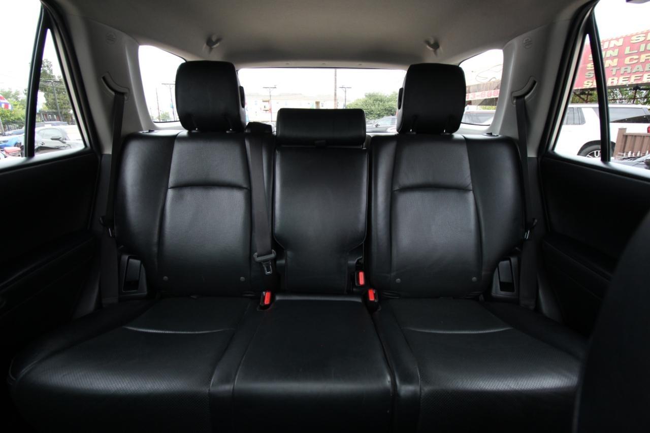 Toyota 4Runner SR5 2WD 2020