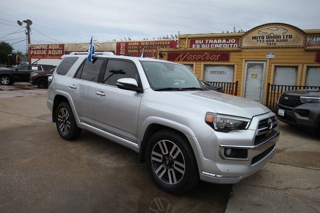 2020 Toyota 4Runner SR5 2WD