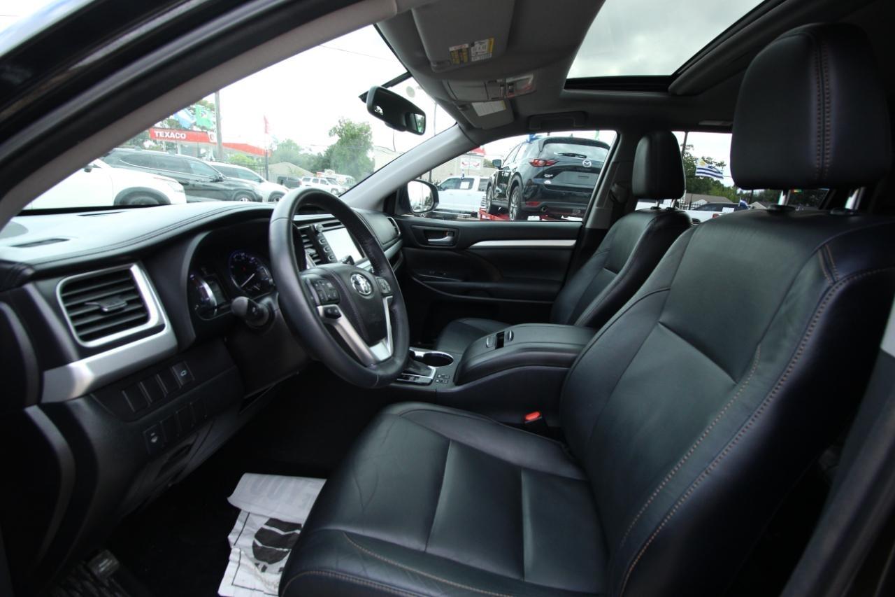 Toyota Highlander XLE FWD V6 2015