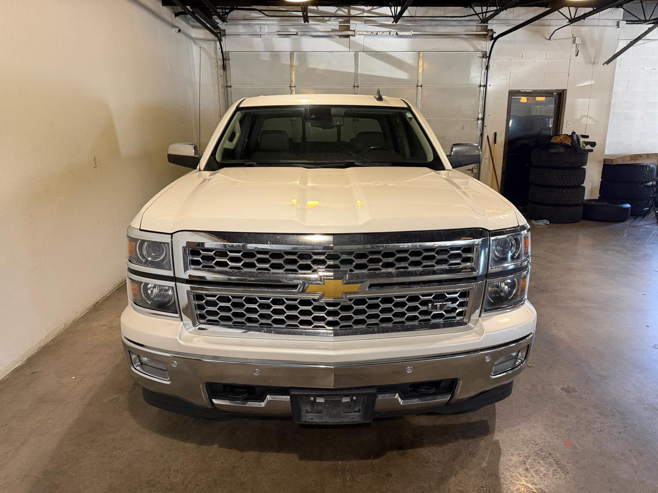 Chevrolet Silverado 1500 LTZ Crew Cab 4WD 2015
