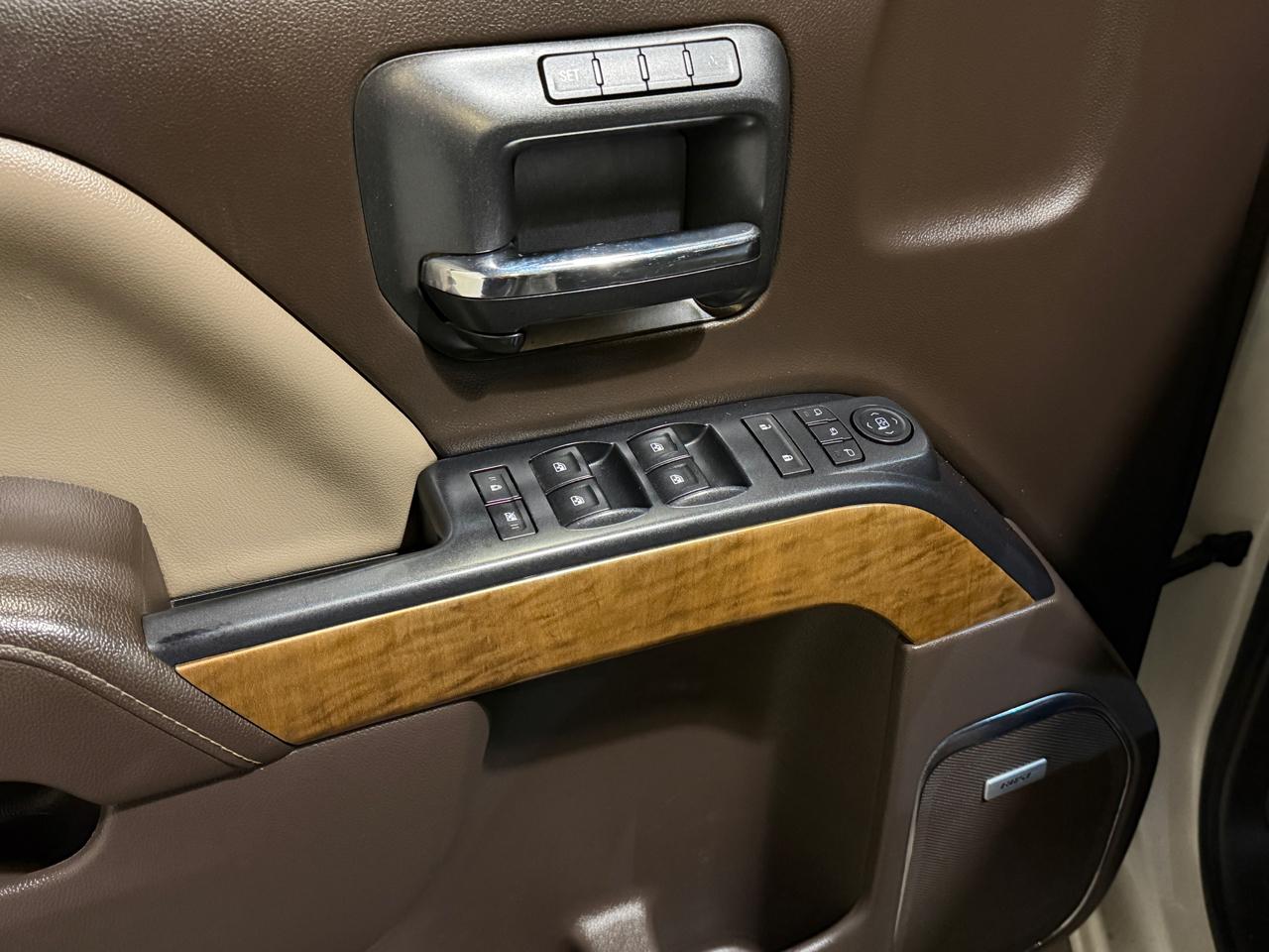 Chevrolet Silverado 1500 LTZ Crew Cab 4WD 2015