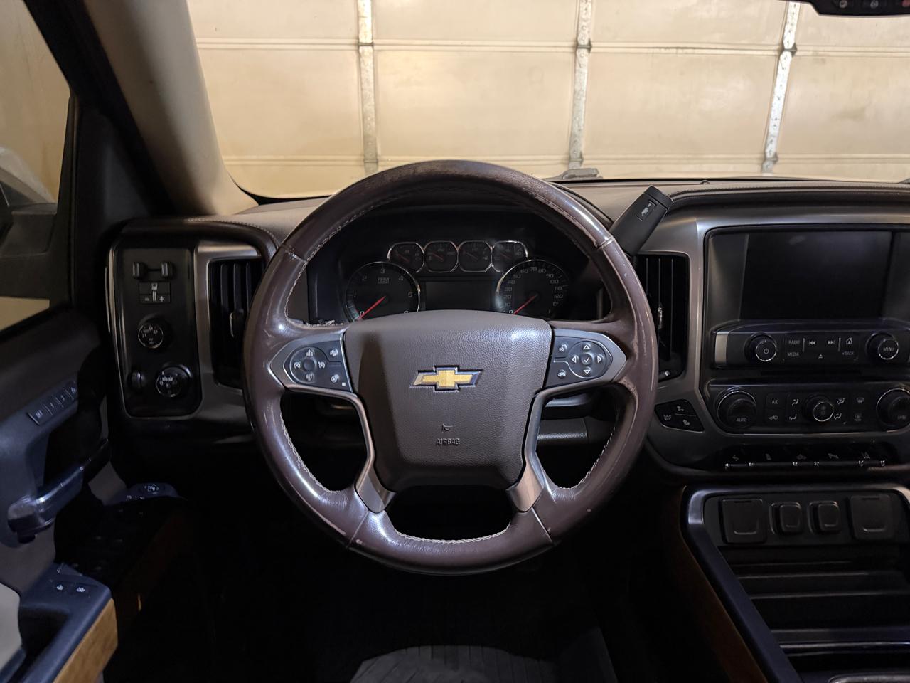 Chevrolet Silverado 1500 LTZ Crew Cab 4WD 2015