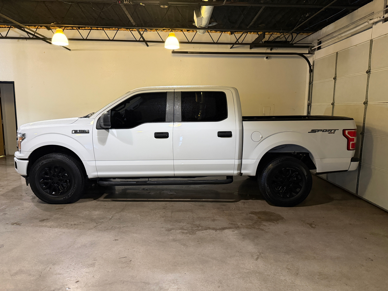 2020 Ford F-150 XL photo 2