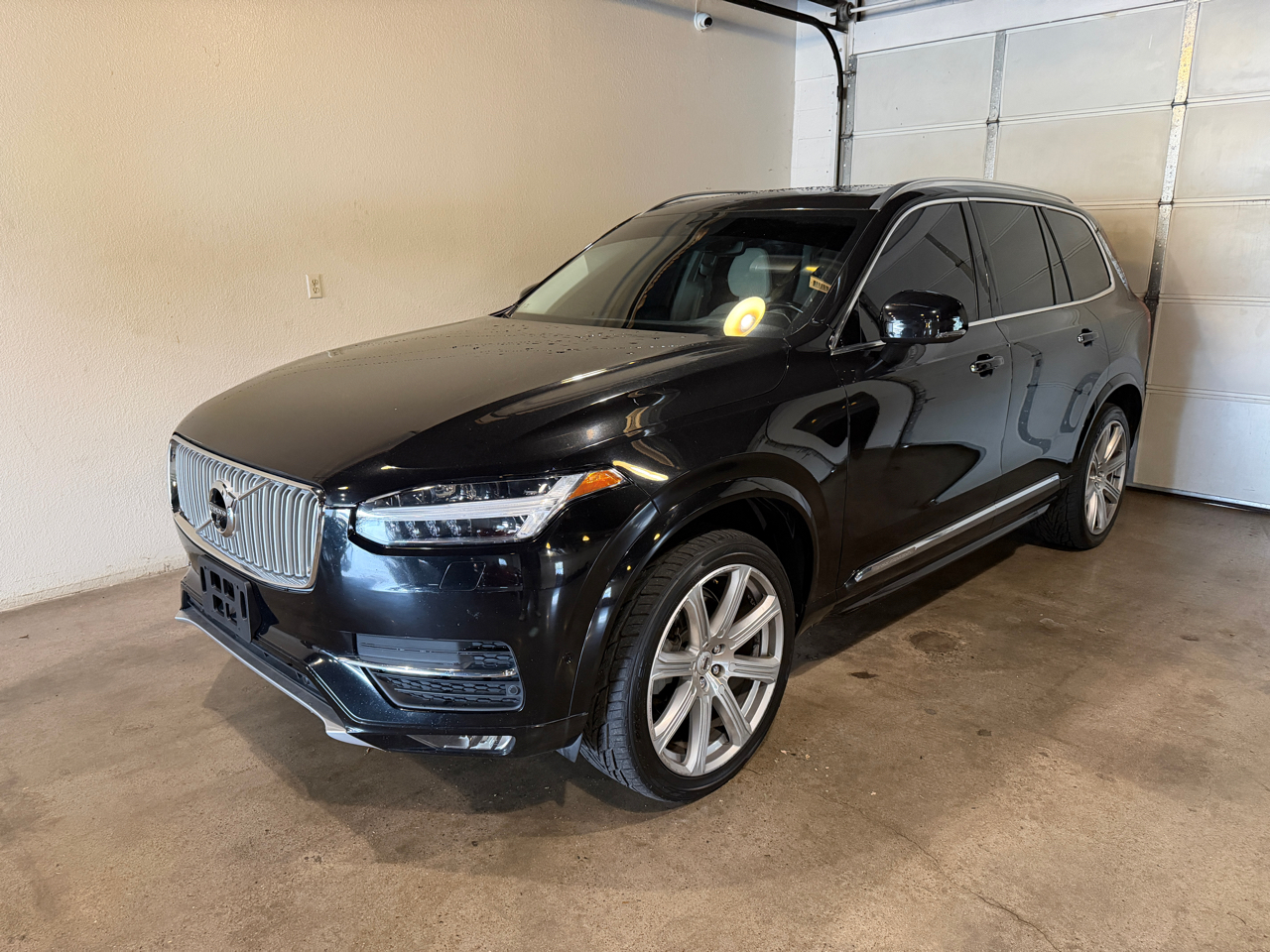 Volvo XC90 T6 Inscription AWD 2017 Volvo XC90 T6 Inscription AWD 2017