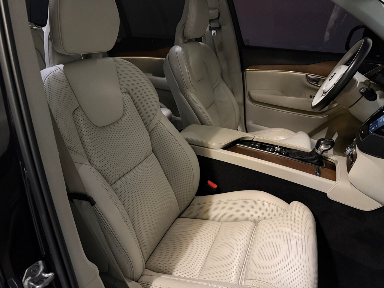 Volvo XC90 T6 Inscription AWD 2017 Volvo XC90 T6 Inscription AWD 2017