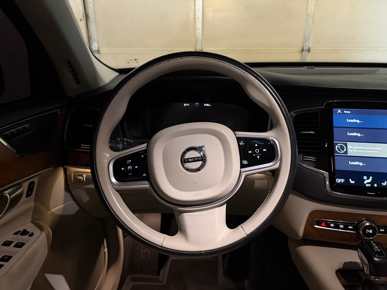 Volvo XC90 T6 Inscription AWD 2017 Volvo XC90 T6 Inscription AWD 2017