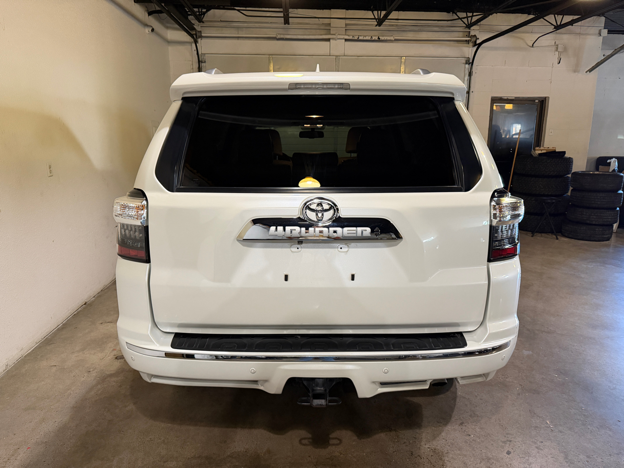 Toyota 4Runner Limited 4WD V6 2016
