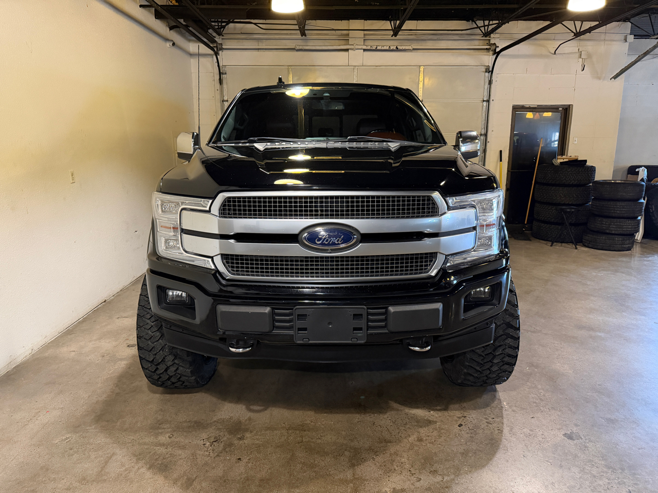Ford F-150 Platinum SuperCrew 5.5-ft. Bed 4WD 2018