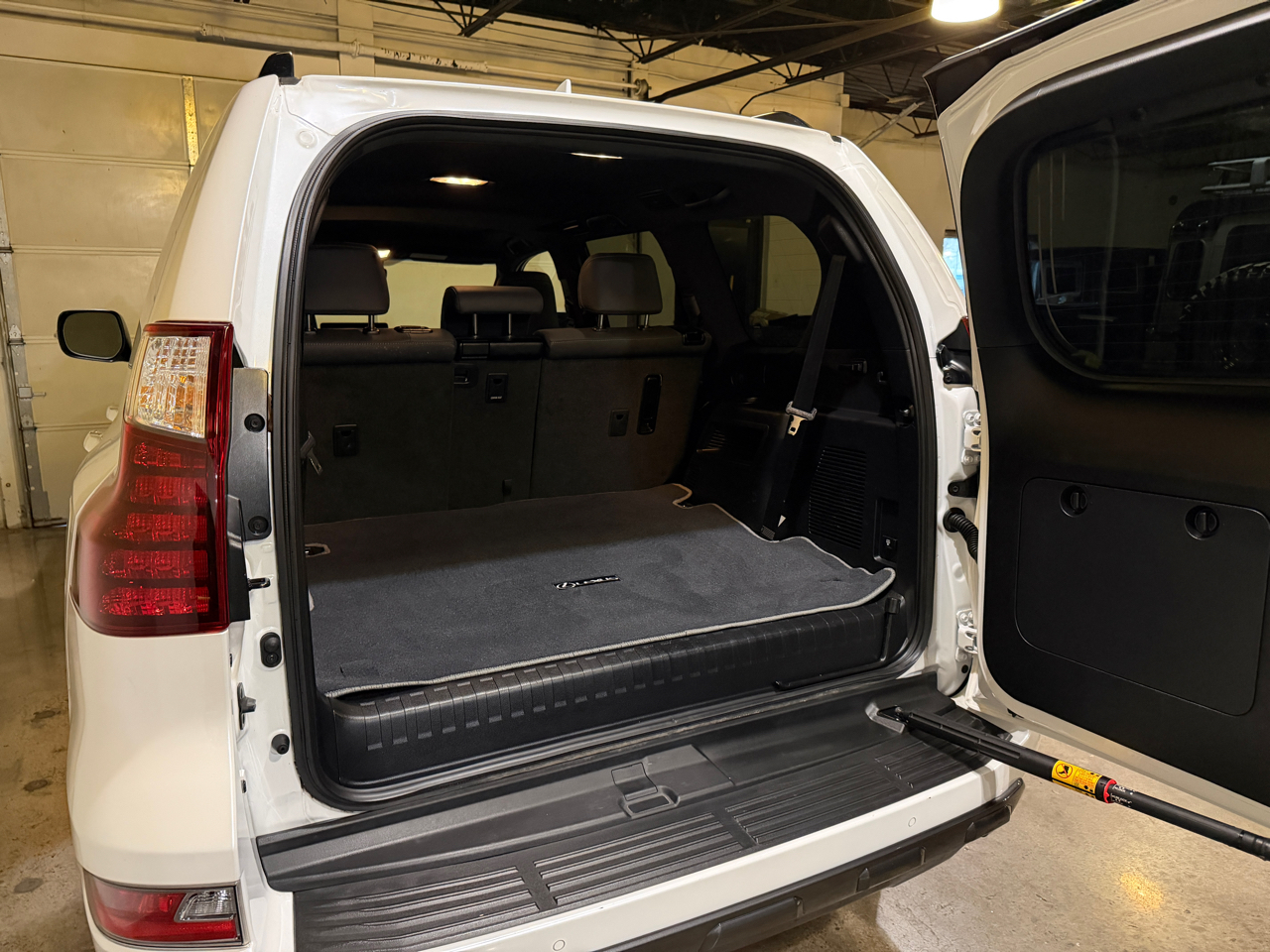 Lexus GX 460 Sport Utility 2022