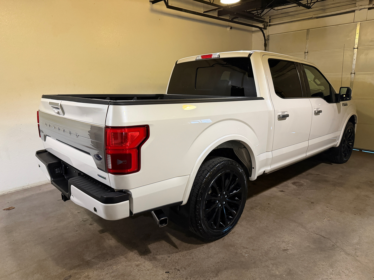 Ford F-150 Limited SuperCrew 4WD 2018