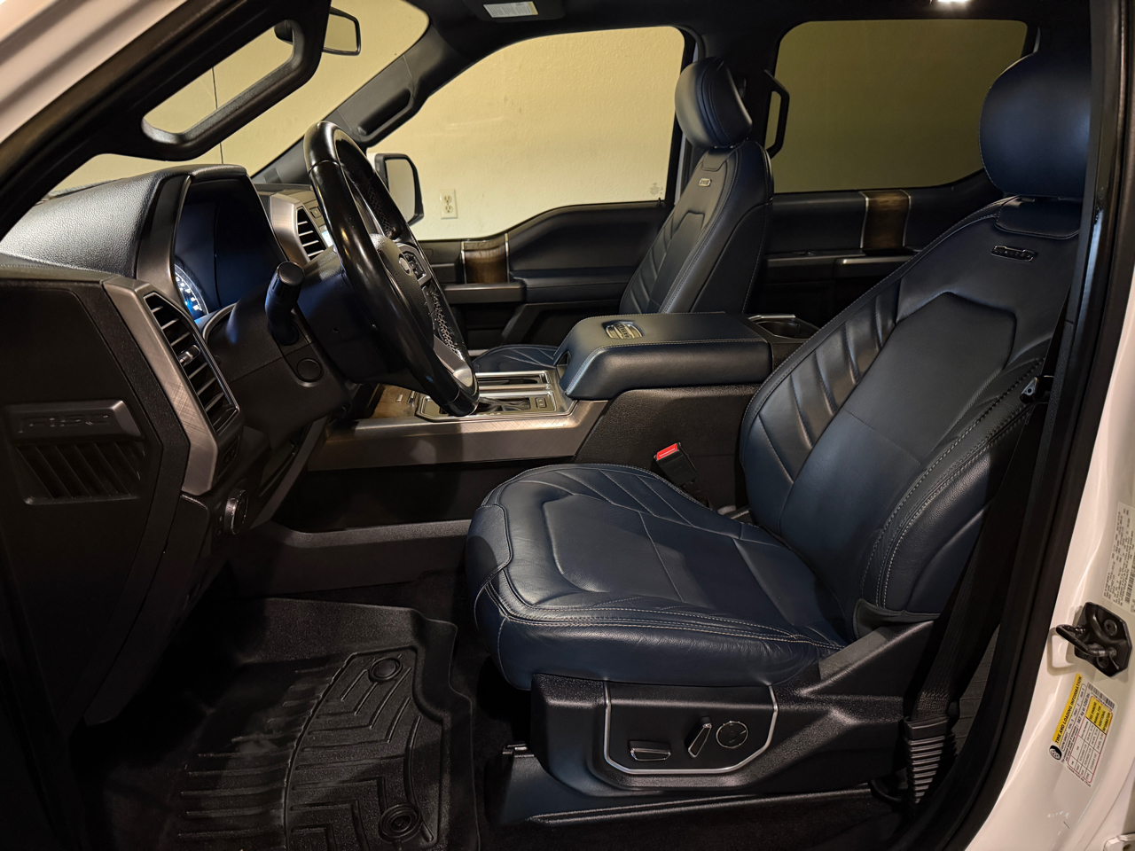 Ford F-150 Limited SuperCrew 4WD 2018