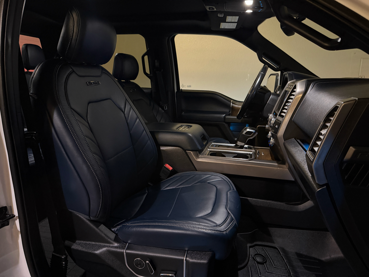 Ford F-150 Limited SuperCrew 4WD 2018