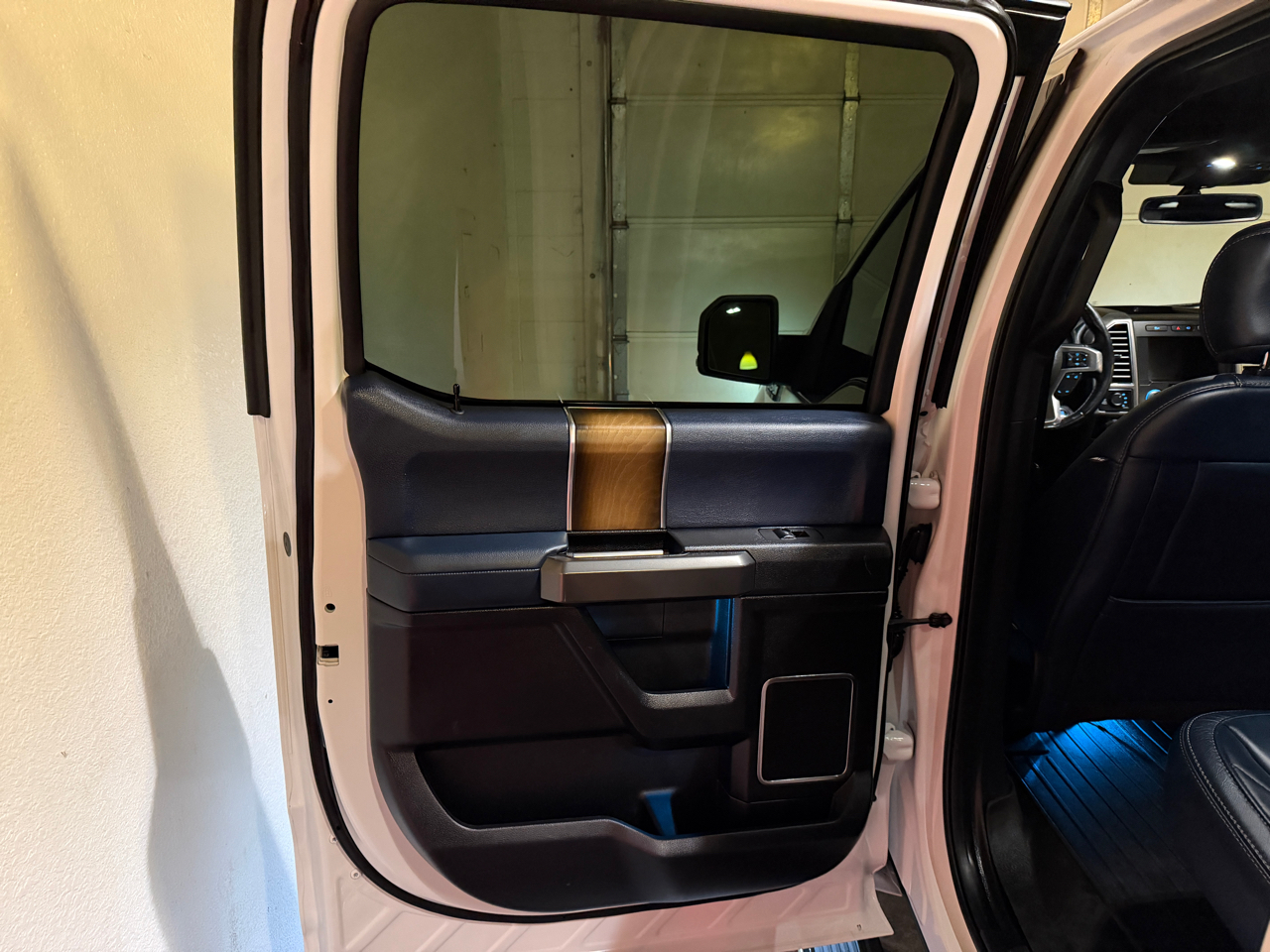 Ford F-150 Limited SuperCrew 4WD 2018