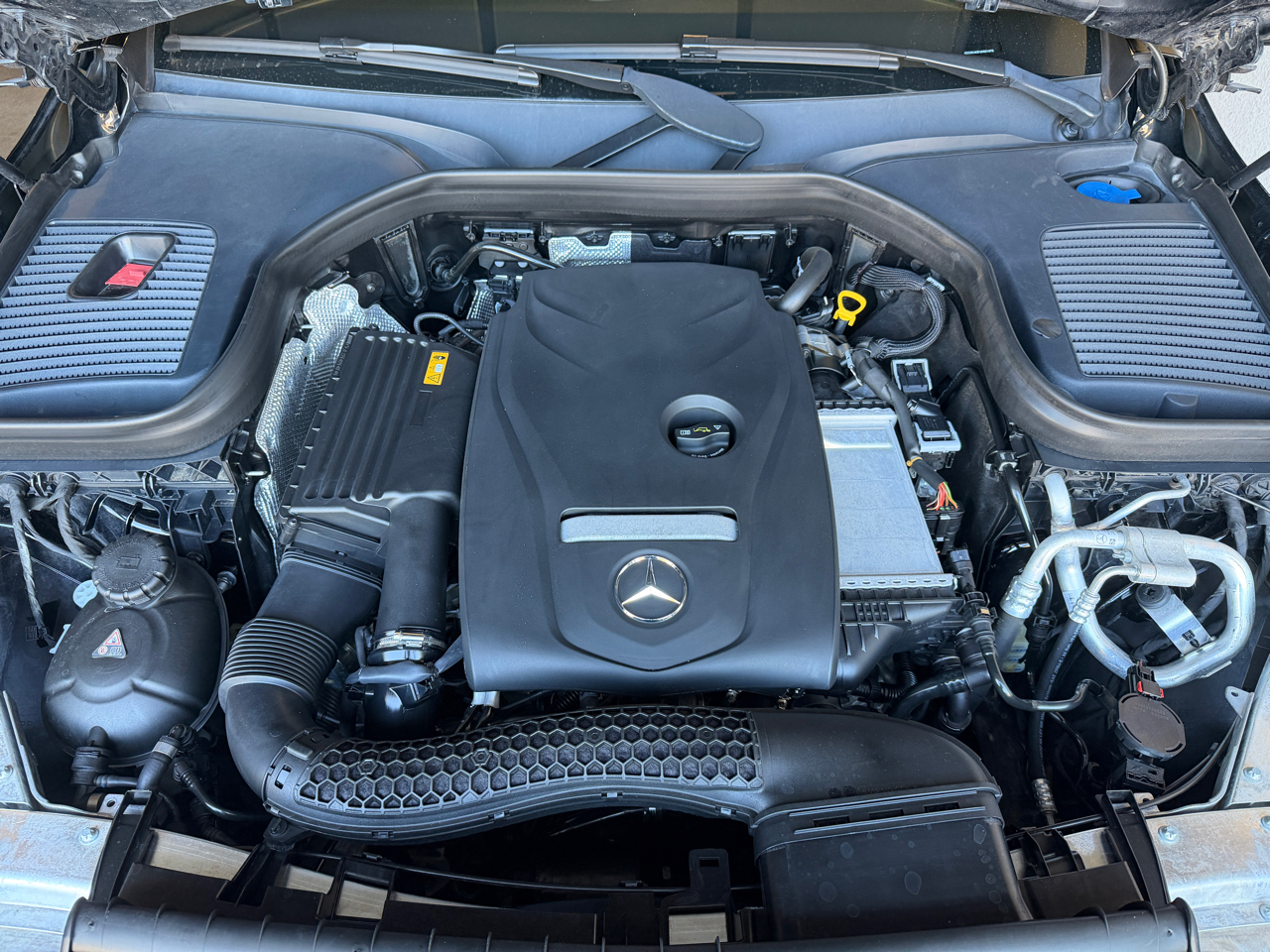 Mercedes-Benz GLC-Class GLC300 4MATIC 2018