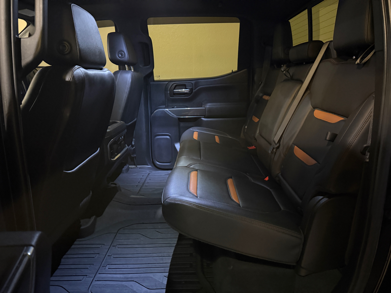 GMC Sierra 1500 AT4 Crew Cab 4WD 2019