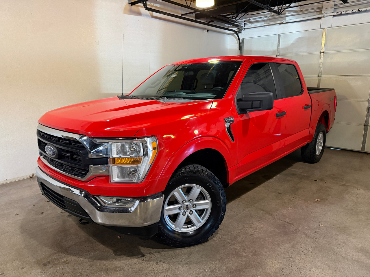 Ford F-150 XLT SuperCrew 4WD 2021