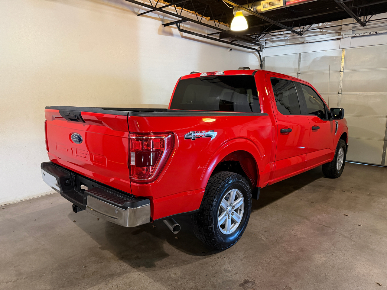 Ford F-150 XLT SuperCrew 4WD 2021