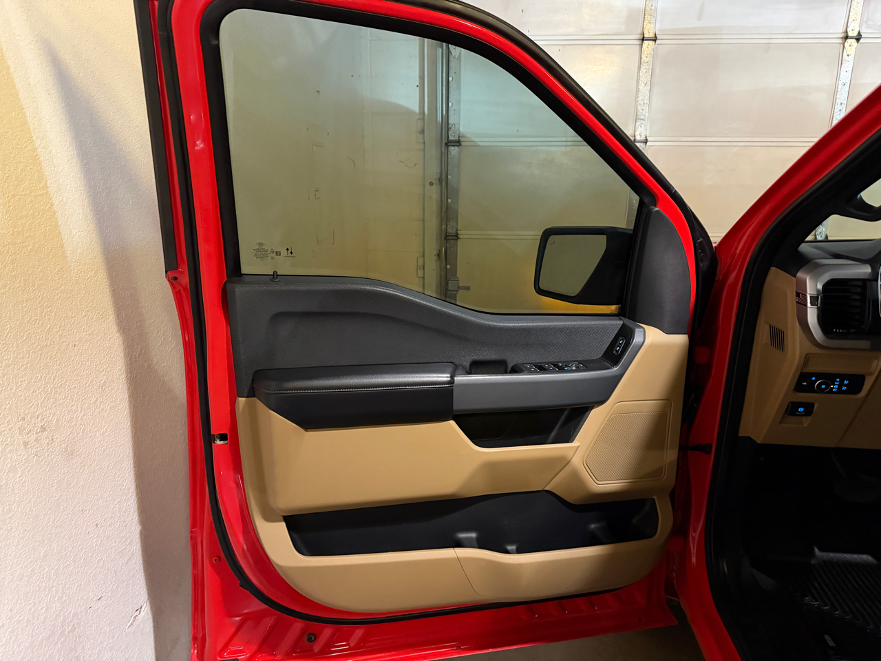 Ford F-150 XLT SuperCrew 4WD 2021