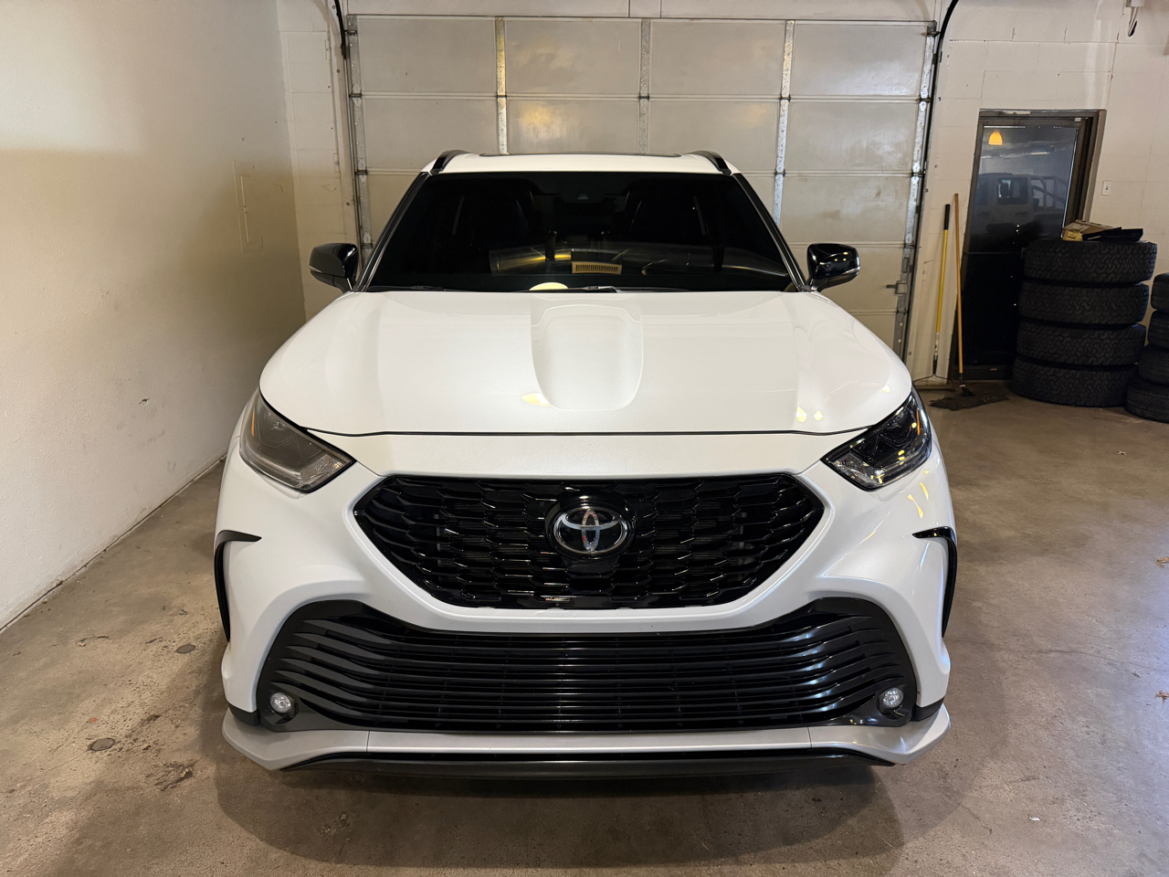 Toyota Highlander XSE FWD V6 2022