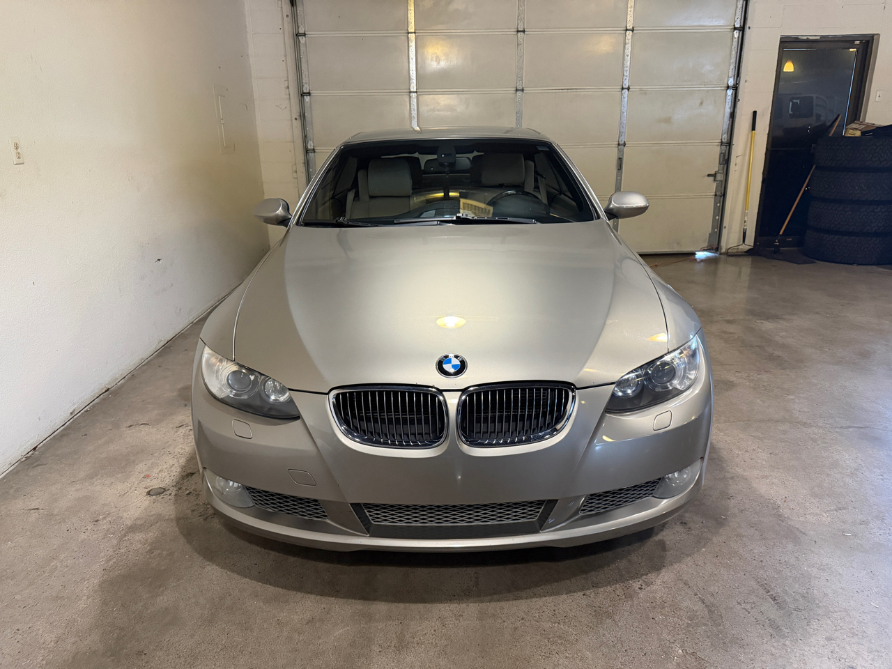 BMW 3-Series 335i Convertible 2009