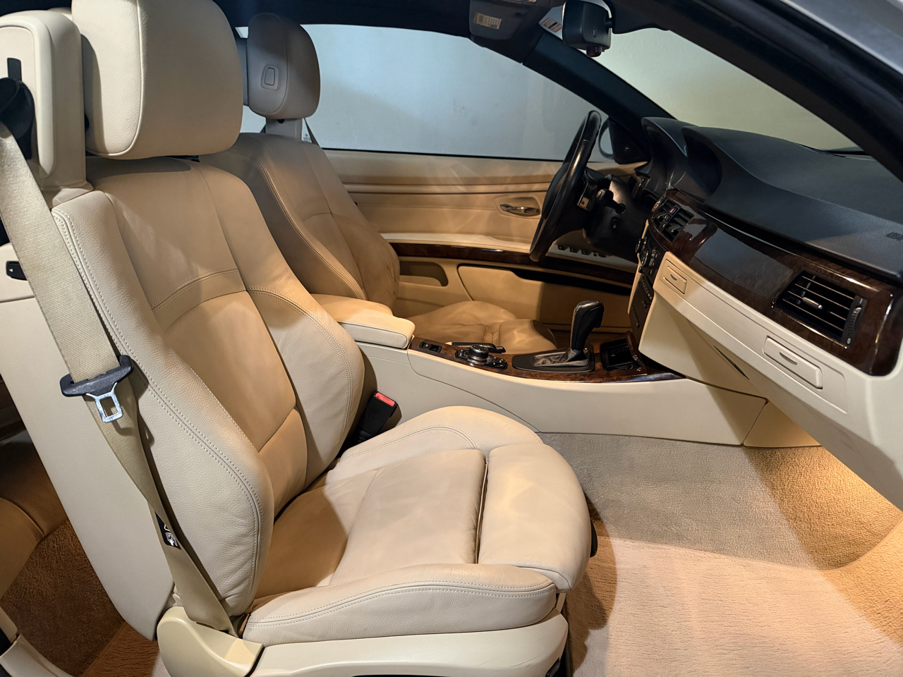 BMW 3-Series 335i Convertible 2009