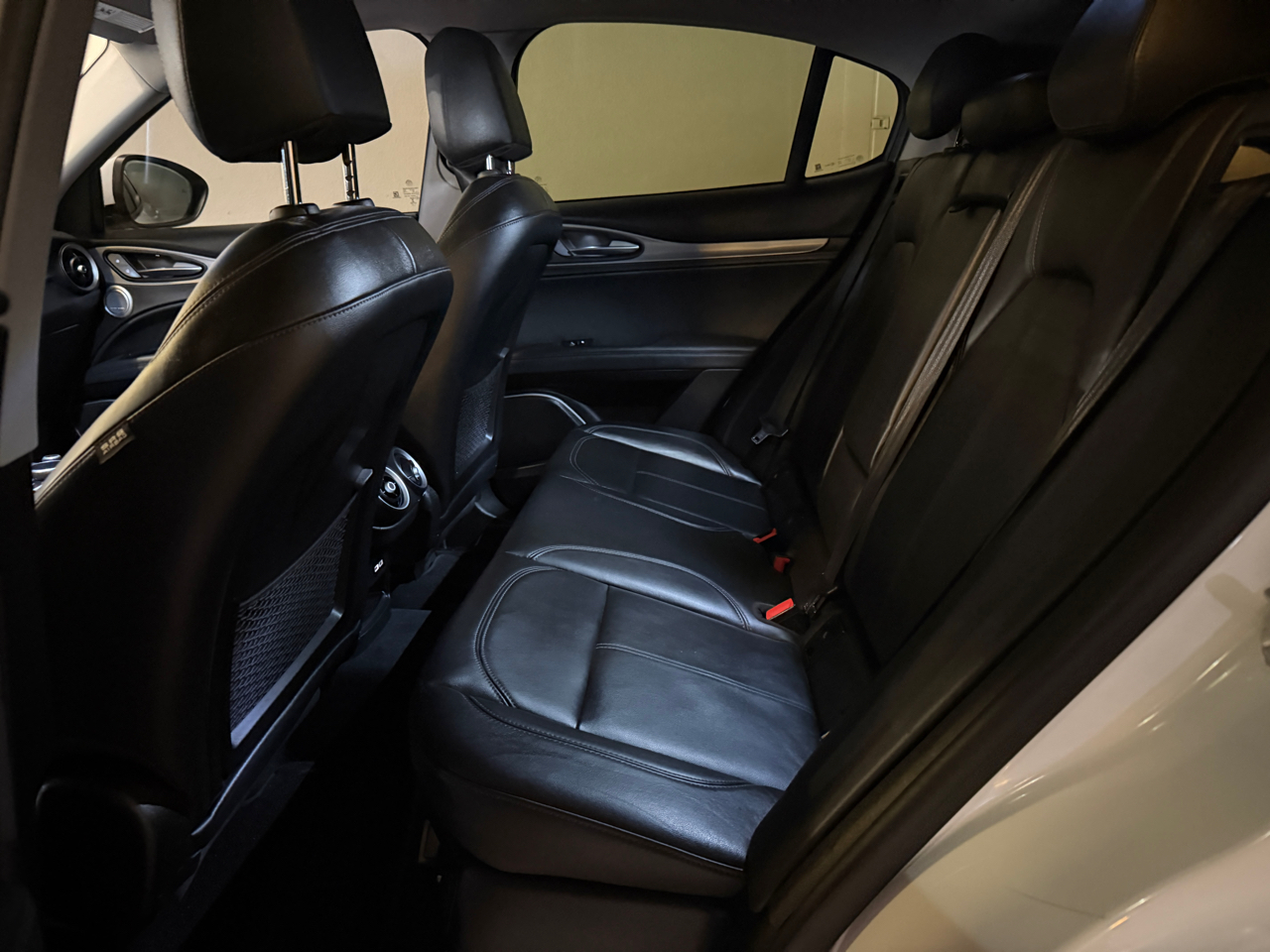 Alfa Romeo Stelvio Sport 2018