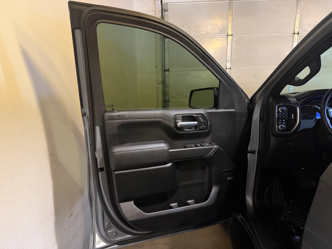 GMC Sierra 1500 AT4 Crew Cab 4WD 2021