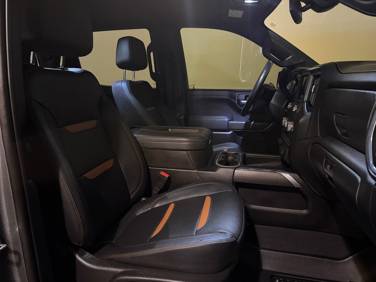 GMC Sierra 1500 AT4 Crew Cab 4WD 2021