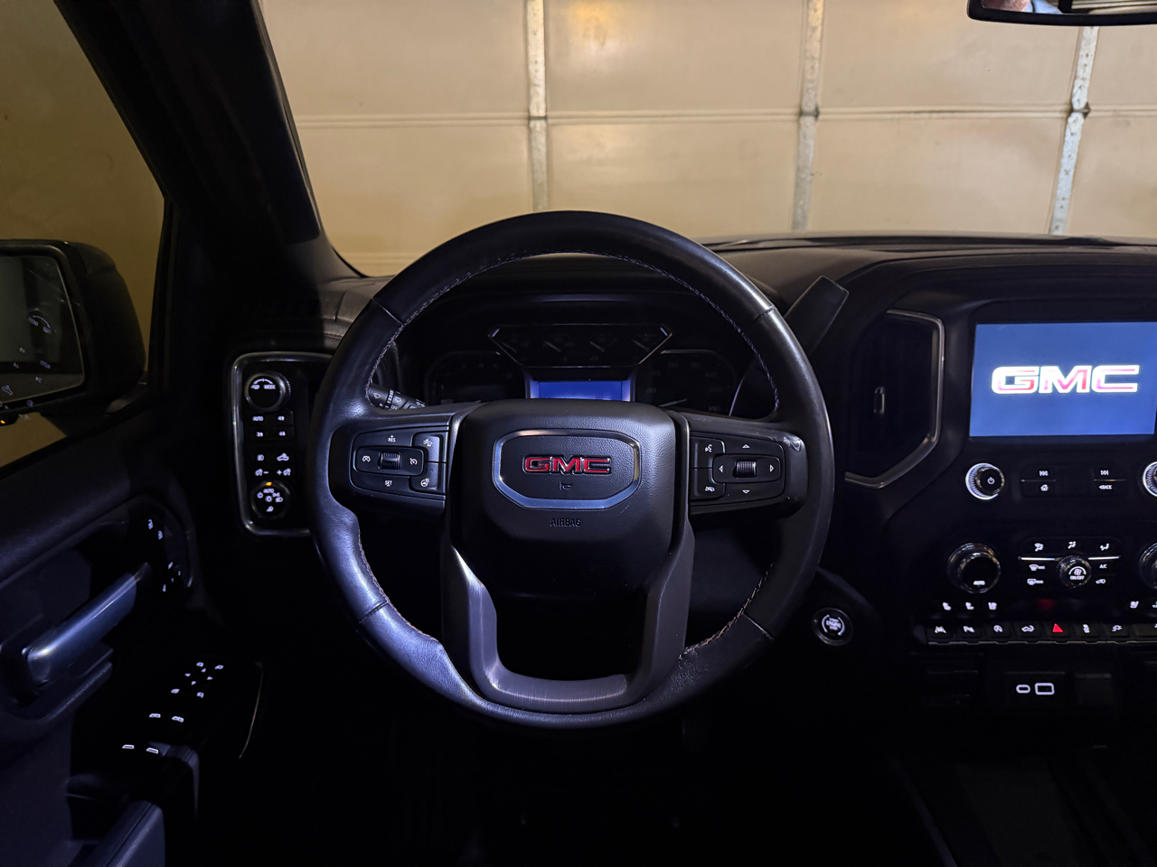 GMC Sierra 1500 AT4 Crew Cab 4WD 2021