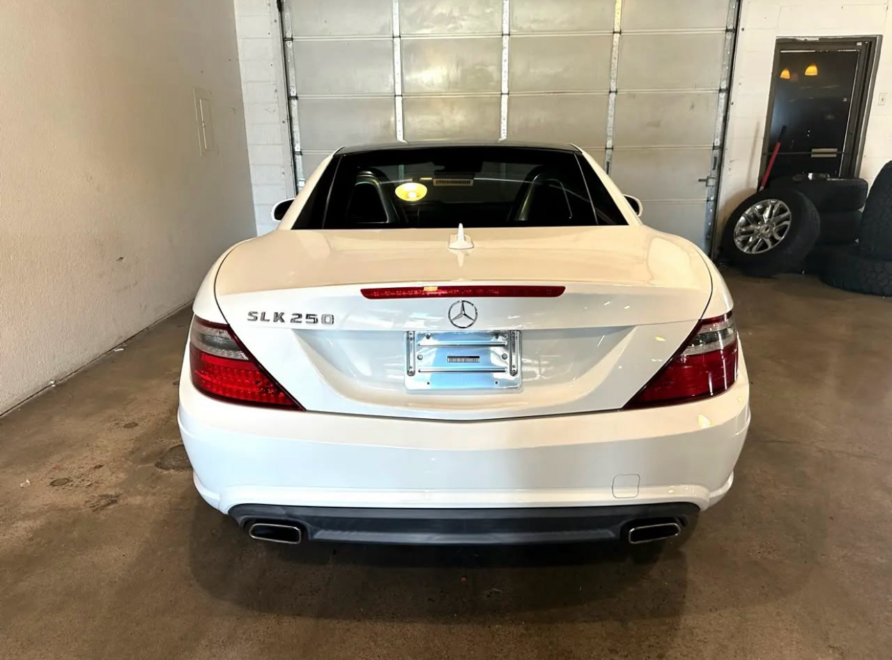 Mercedes-Benz SLK  2014