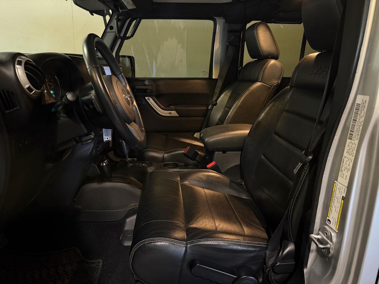 Jeep Wrangler Unlimited Rubicon 4WD 2012