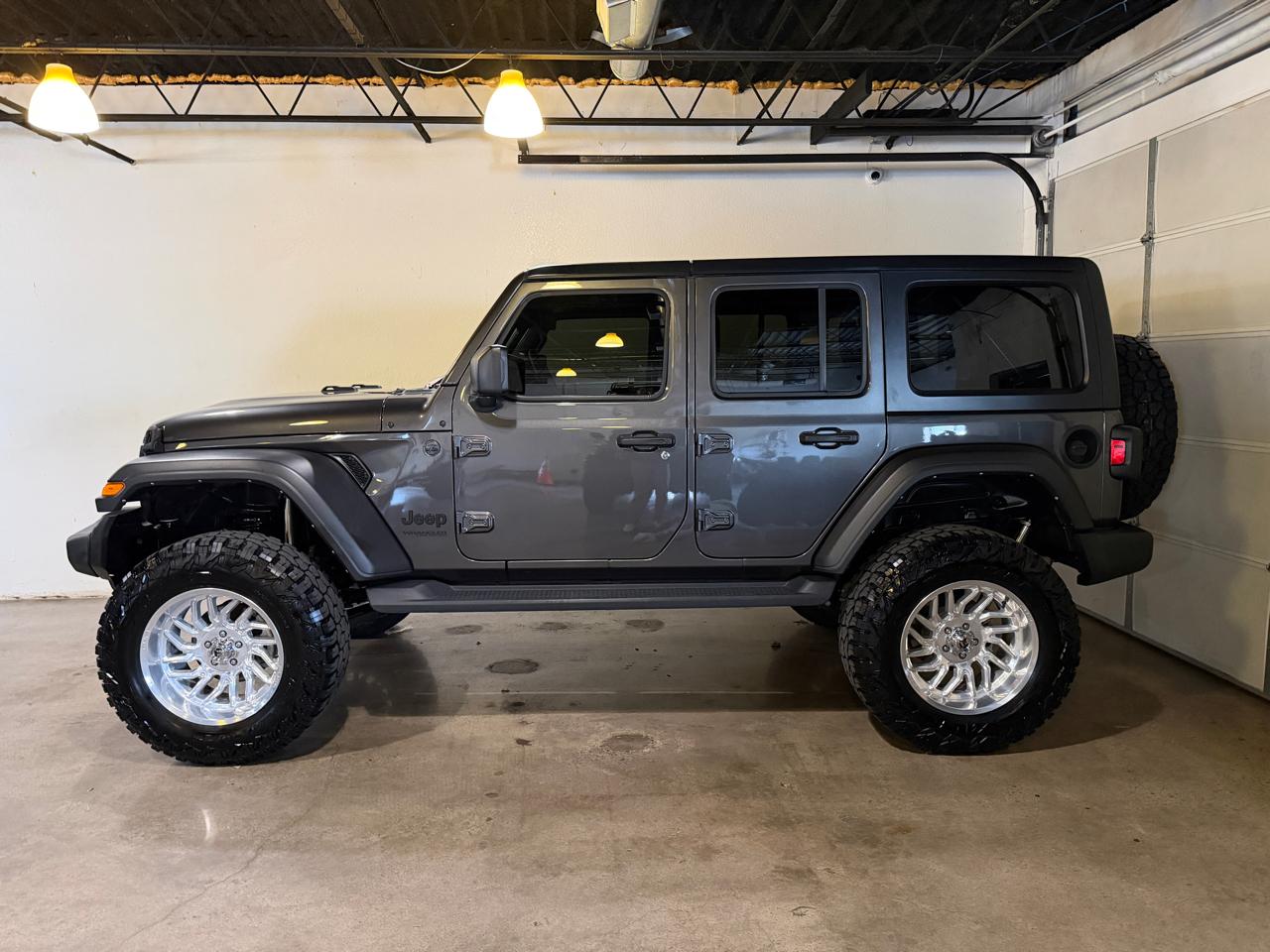 Jeep Wrangler Unlimited Sport 2022
