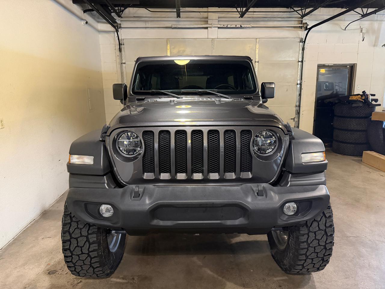 Jeep Wrangler Unlimited Sport 2022