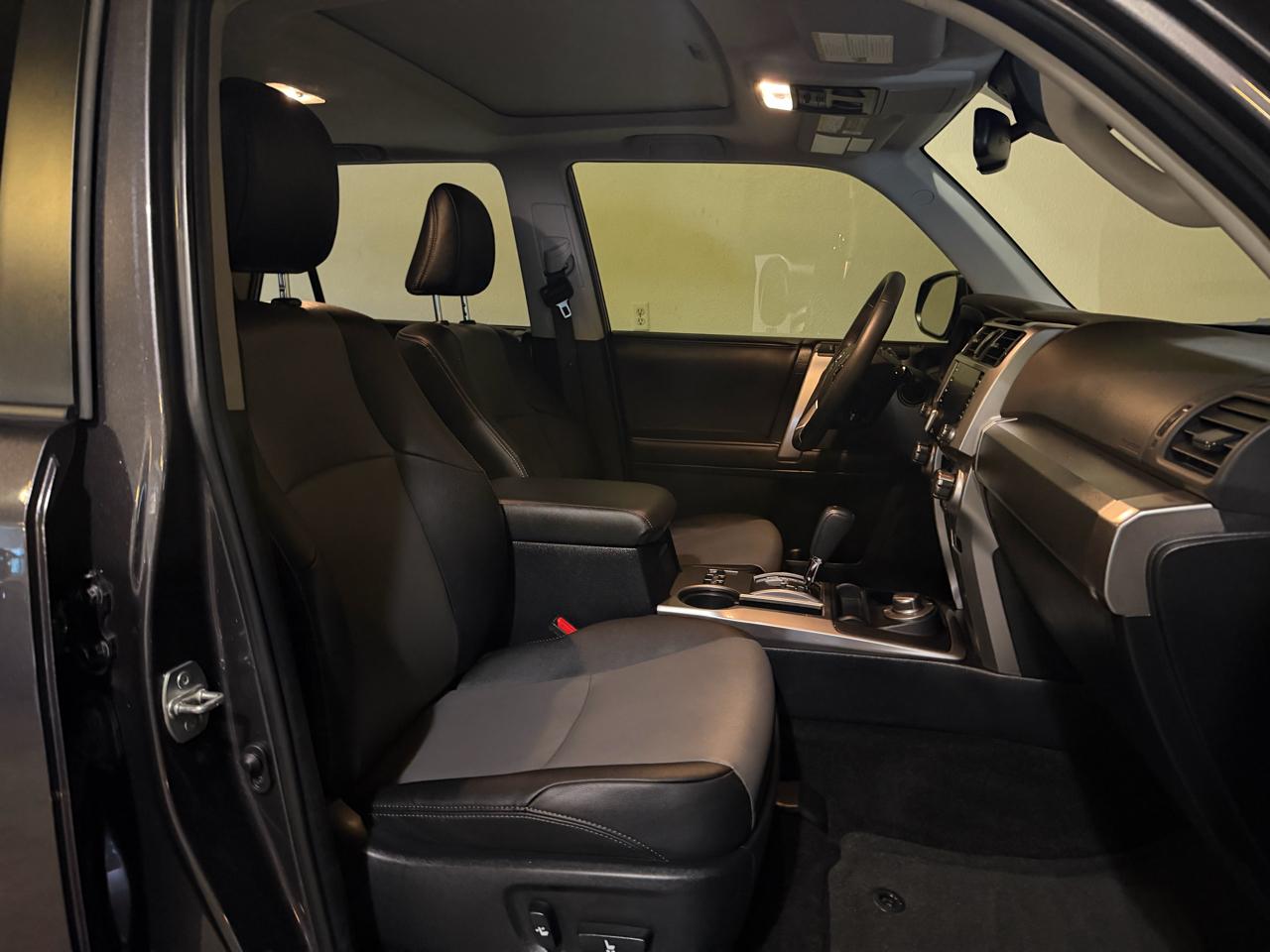 Toyota 4Runner SR5 Premium 4WD 2022