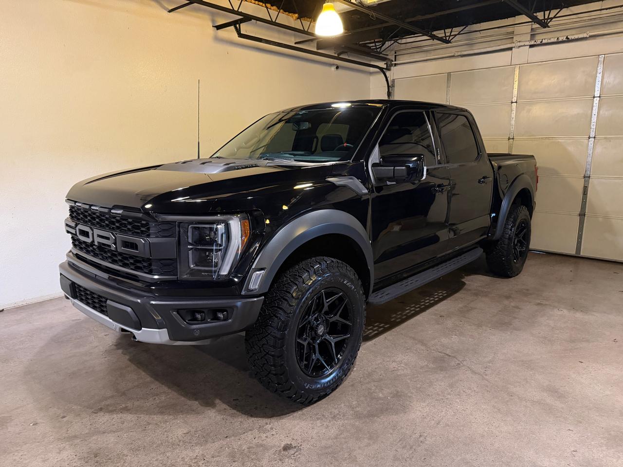 Ford F-150 Raptor SuperCrew 4WD 2023