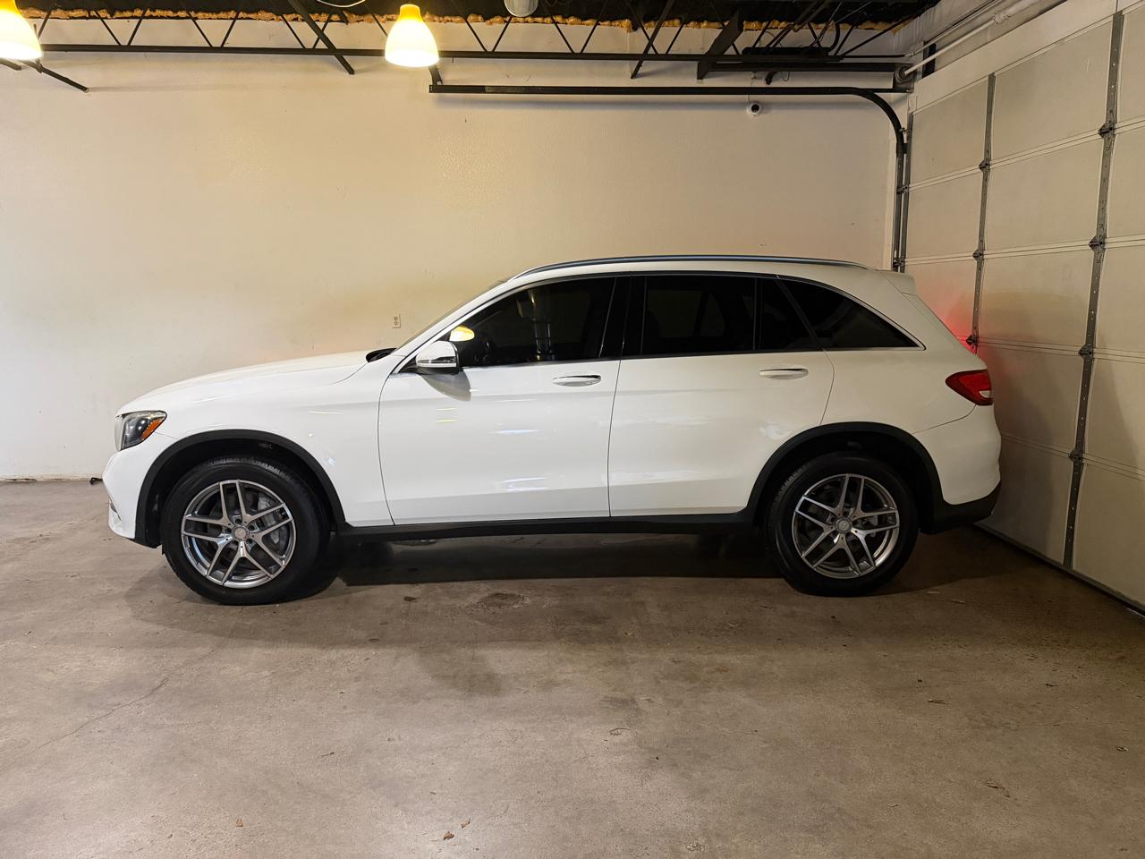 Mercedes-Benz GLC-Class GLC300 4MATIC 2016