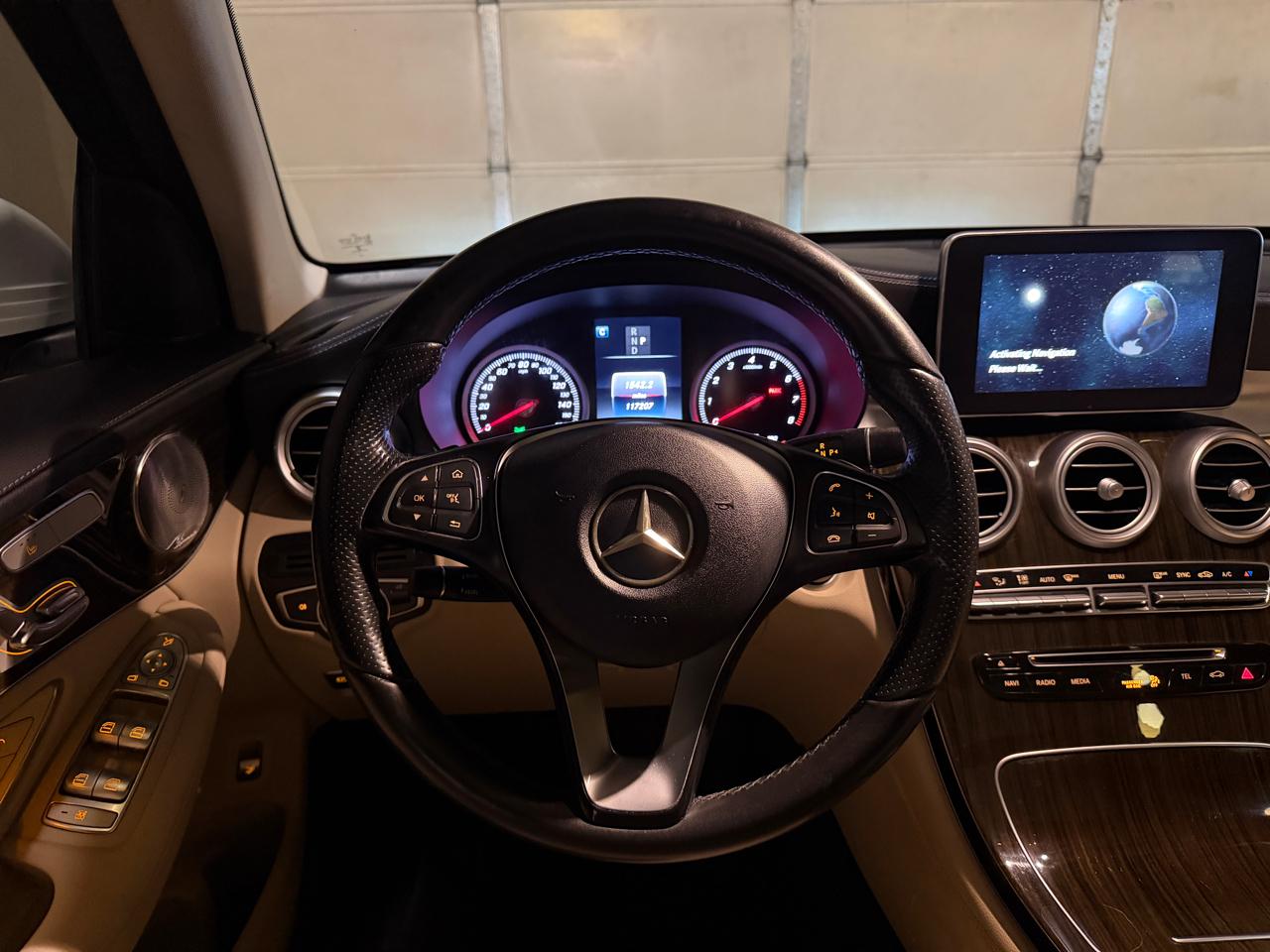 Mercedes-Benz GLC-Class GLC300 4MATIC 2016